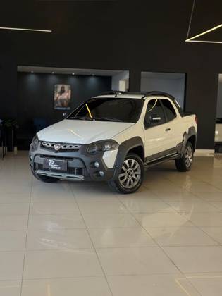 FIAT STRADA 1.8 MPI ADVENTURE CD 16V FLEX 3P MANUAL FIAT STRADA 1.8 MPI ADVENTURE CD 16V FLEX 3P MANUAL